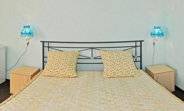 Komplex Apelsin Otel Yuzhne Dış mekan fotoğraf